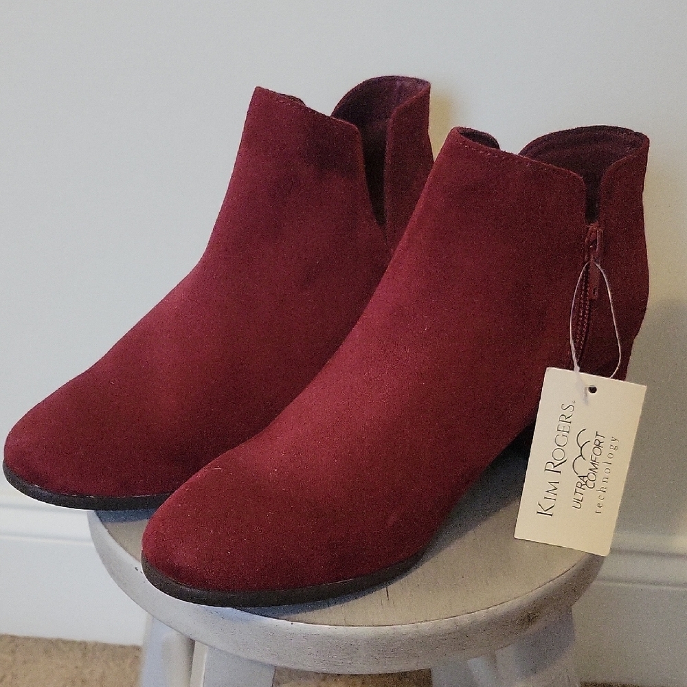 Kim Rogers Women's Burgundy Ankle Booties NWT Size- 9 - Picture 1 of 10